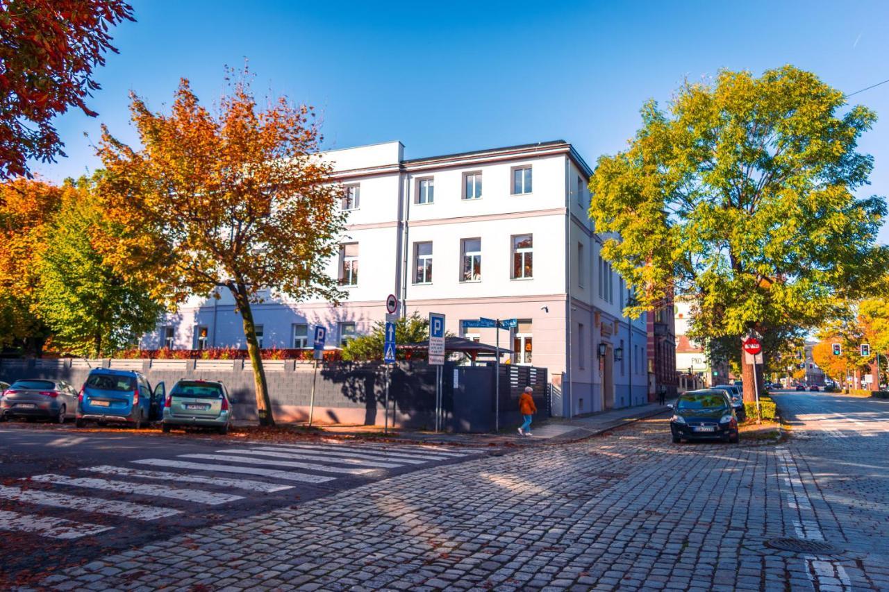 Sztuka Smaku - Restauracja I Hotelik Swidnica  Ngoại thất bức ảnh